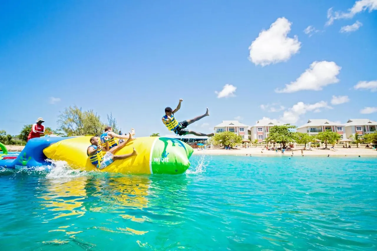 Bay Gardens Hotel Gros Islet 4*,  Santa Lucía
